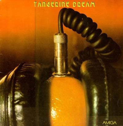 This album by Tangerine Dream was originally released as 'Quichotte' in 1980, then rerelaased later in 1986 as 'Pergamon'.  It was recorded live at the Palast Der Republik, and is the album which introduces Johannes Schmoelling as a member of this famed electronic trio from Germany.