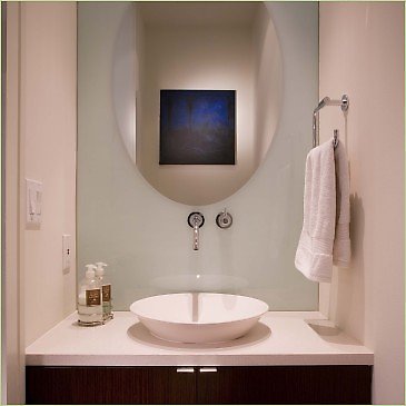 [Charalambous-Andreas-Modern-Bathroom_e.jpg]
