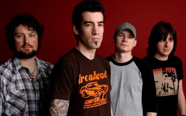 Theory Of A Deadman feat Chris Daughtry