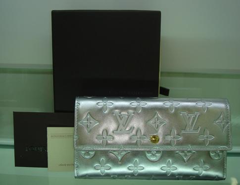 [Louis+Vuitton+Miroir+wallet+0001.JPG]