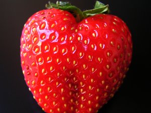 [strawberry__s_heart.jpg]