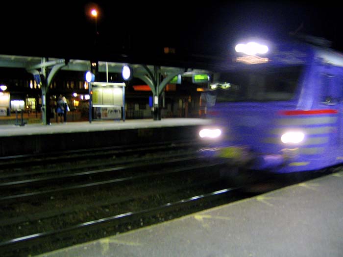 [Train+Lund.JPG]