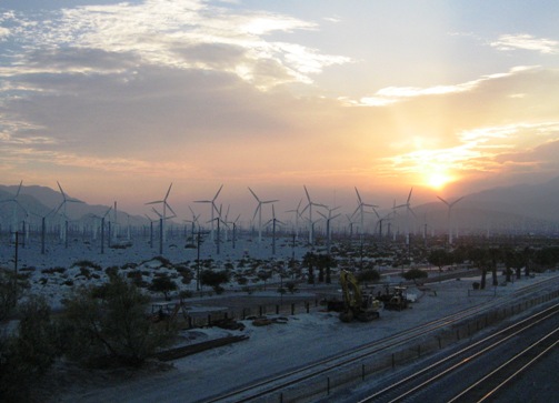 [Palm_Springs_Desert-sunset-afar.jpg]