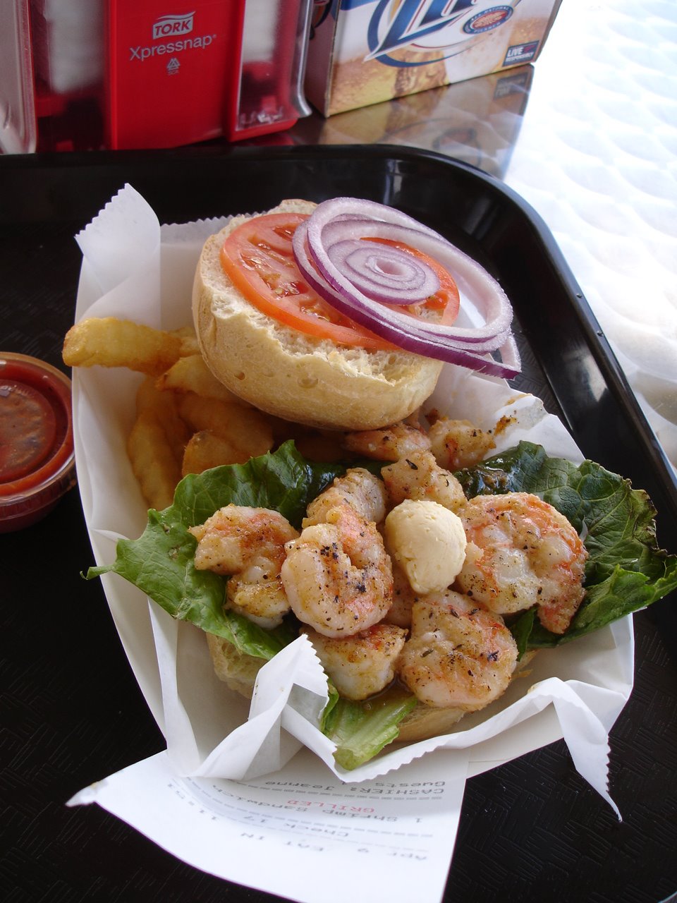 [shrimp+sandwich.jpg]