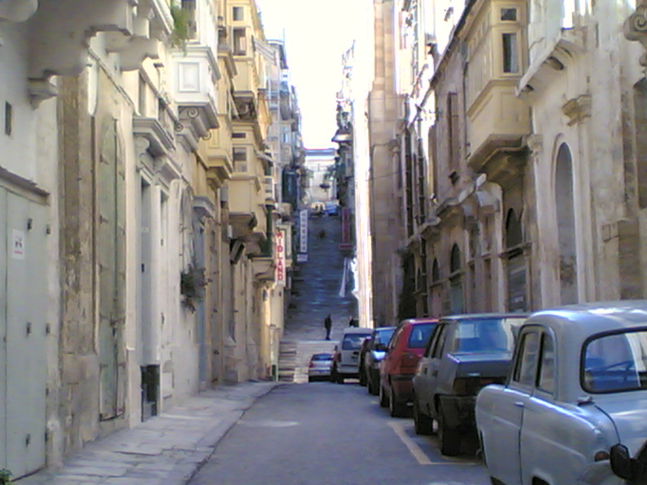 [Valletta.jpg]