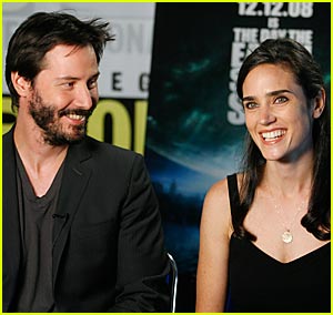 [25jul08--Keanu+Reeves+and+his+beautiful+costar+Jennifer+Connelly+promote+their.jpg]