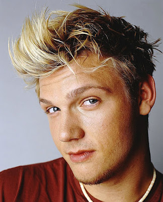 Nick Carter textured hairstyle. Texturing is the layering of hair to provide 