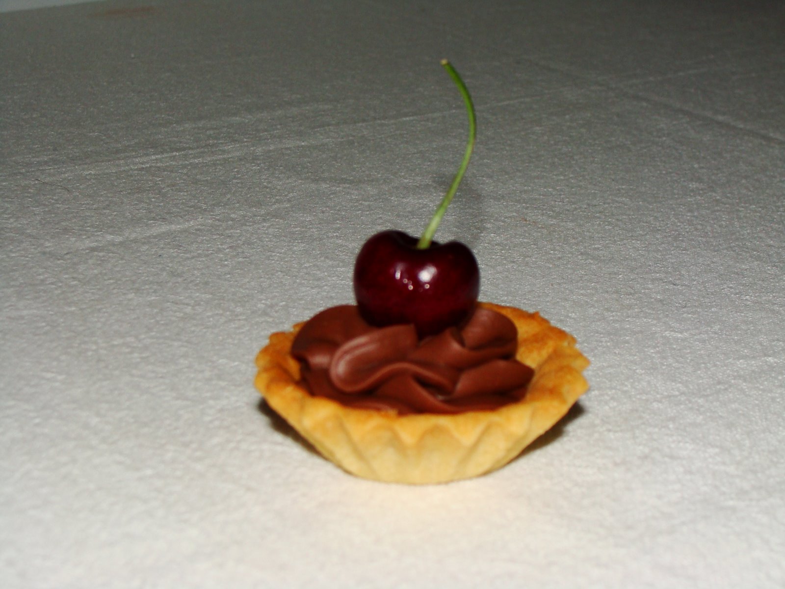 [Tortinha+Chocolate+e+Cereja+-+Diet.jpg]