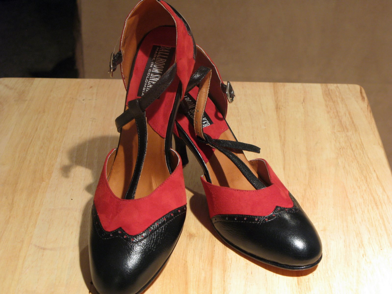 [Tango+Shoes.jpg]