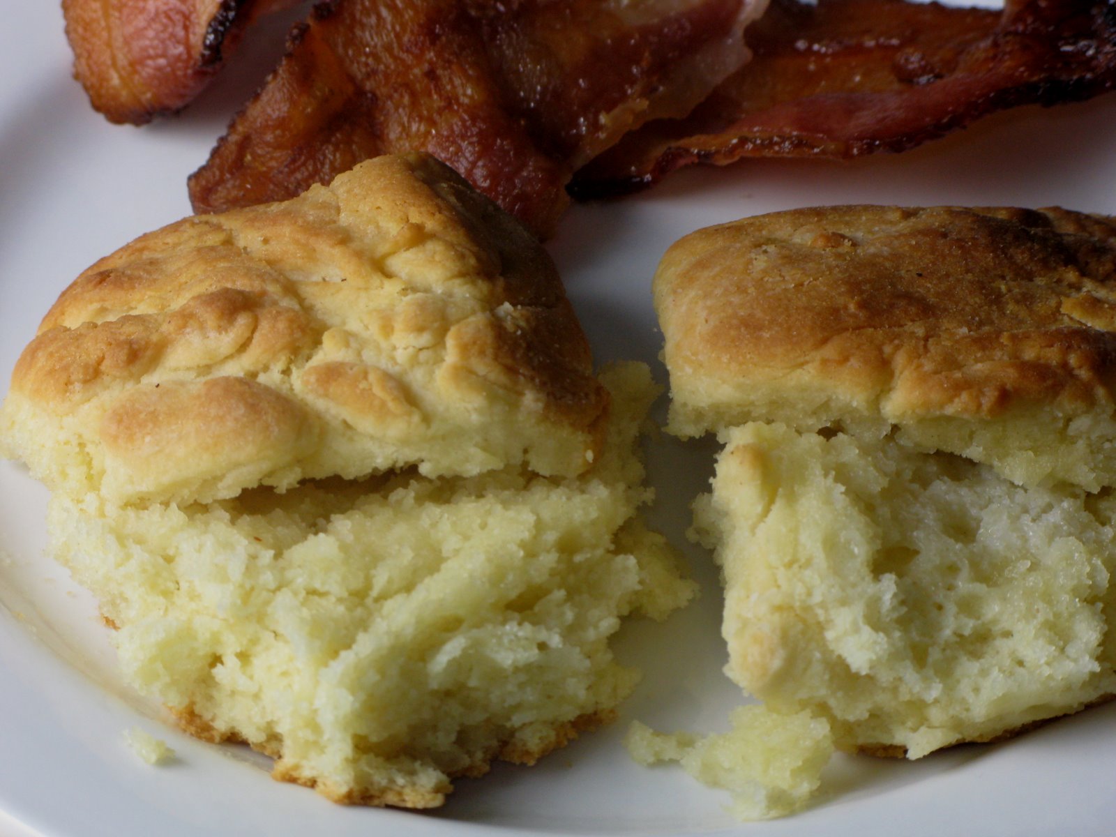 [Buttermilk+Biscuits+and+Bacon+2.jpg]