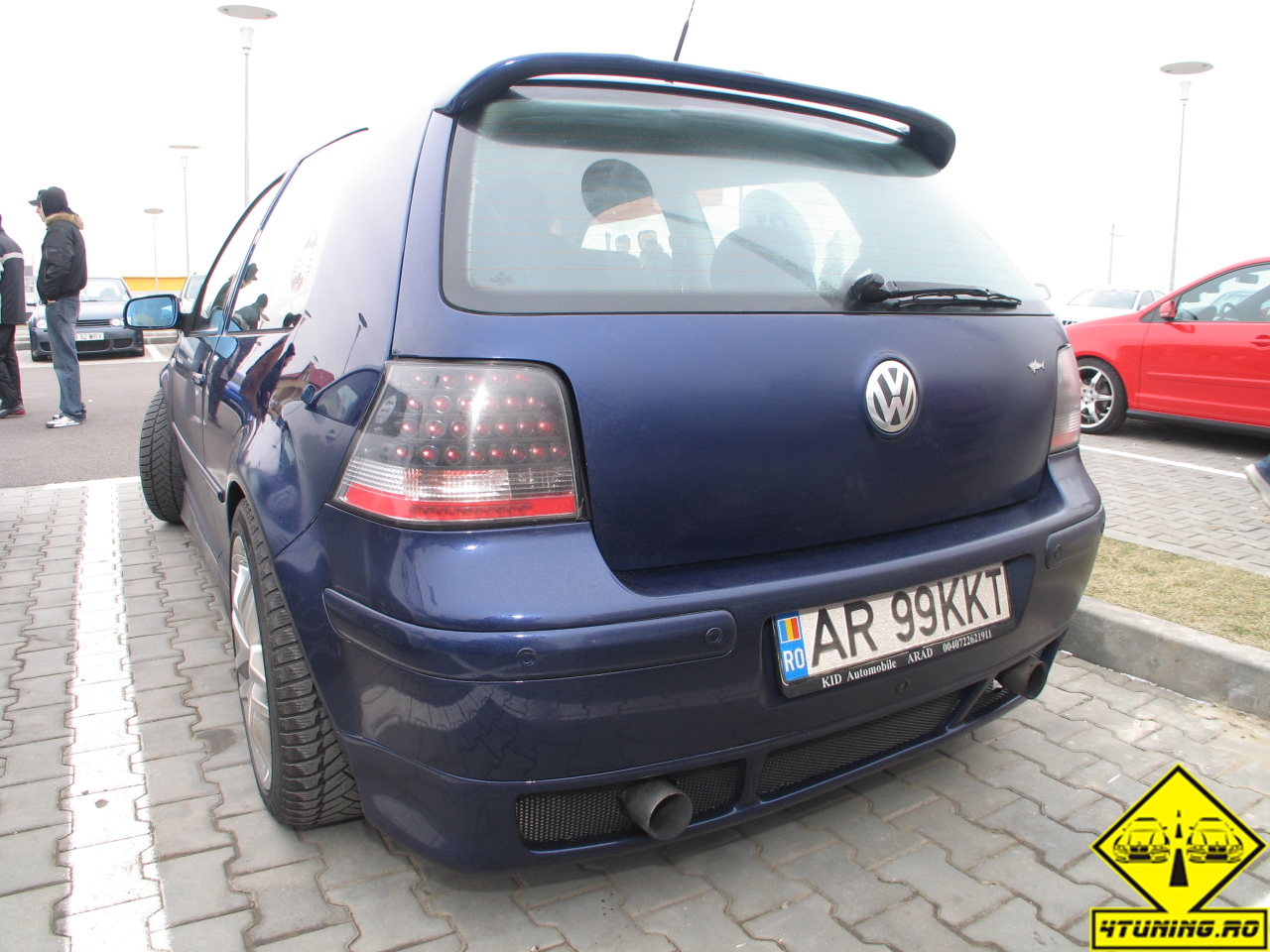 [Volkswagen_Fest_3170.jpg]