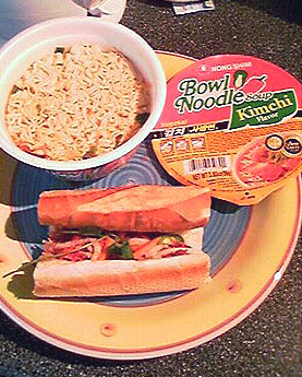 [Sandwich+and+Bowl+Noodles.jpg]