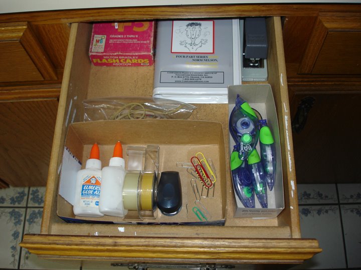 [junk+drawer+box+2.jpg]