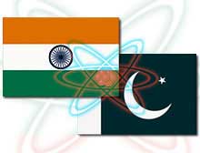 [0528_India-Pakistan-Flags.jpg]
