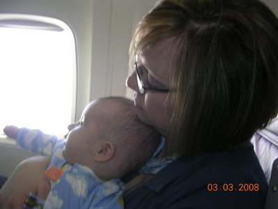 [Flying+With+Mommy.jpg]