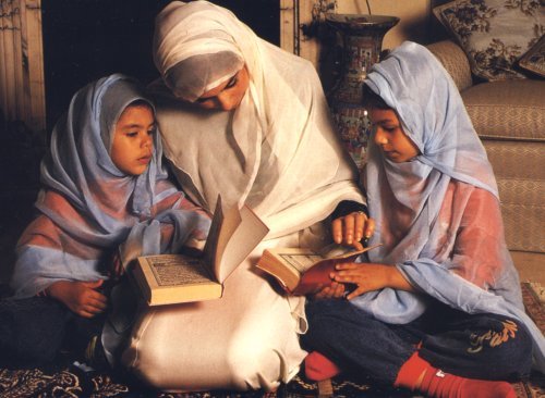 [muslim family.jpg]