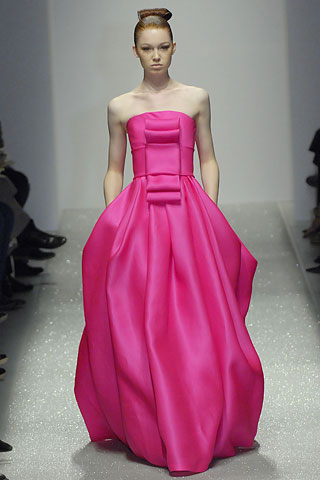 [martin+grant+pink+dress.jpg]