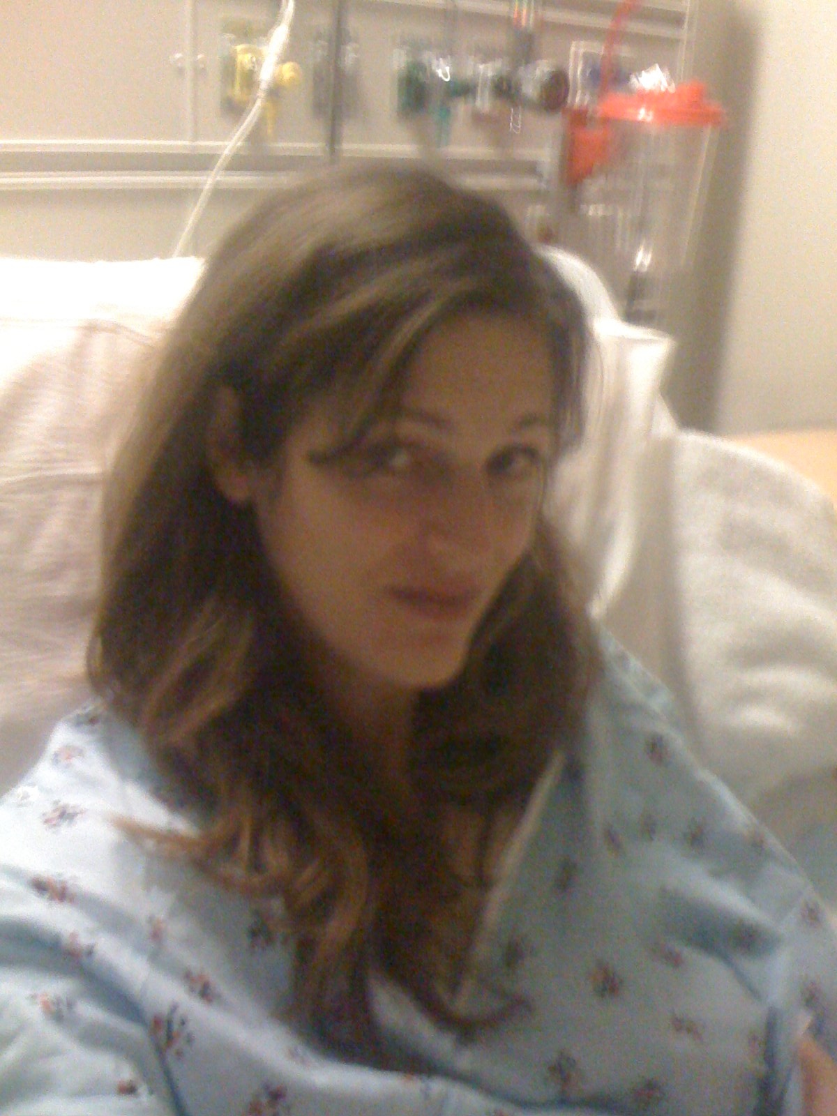 [Amy+in+hospital.jpg]