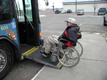 [wheelchair-bus0302.jpg]