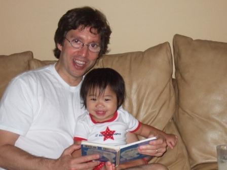 [With+Dad+Reading.JPG]