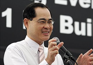 [Minister+of+Trade+and+Industry,+Mr+Lim+Hng+Kiang+2.jpg]