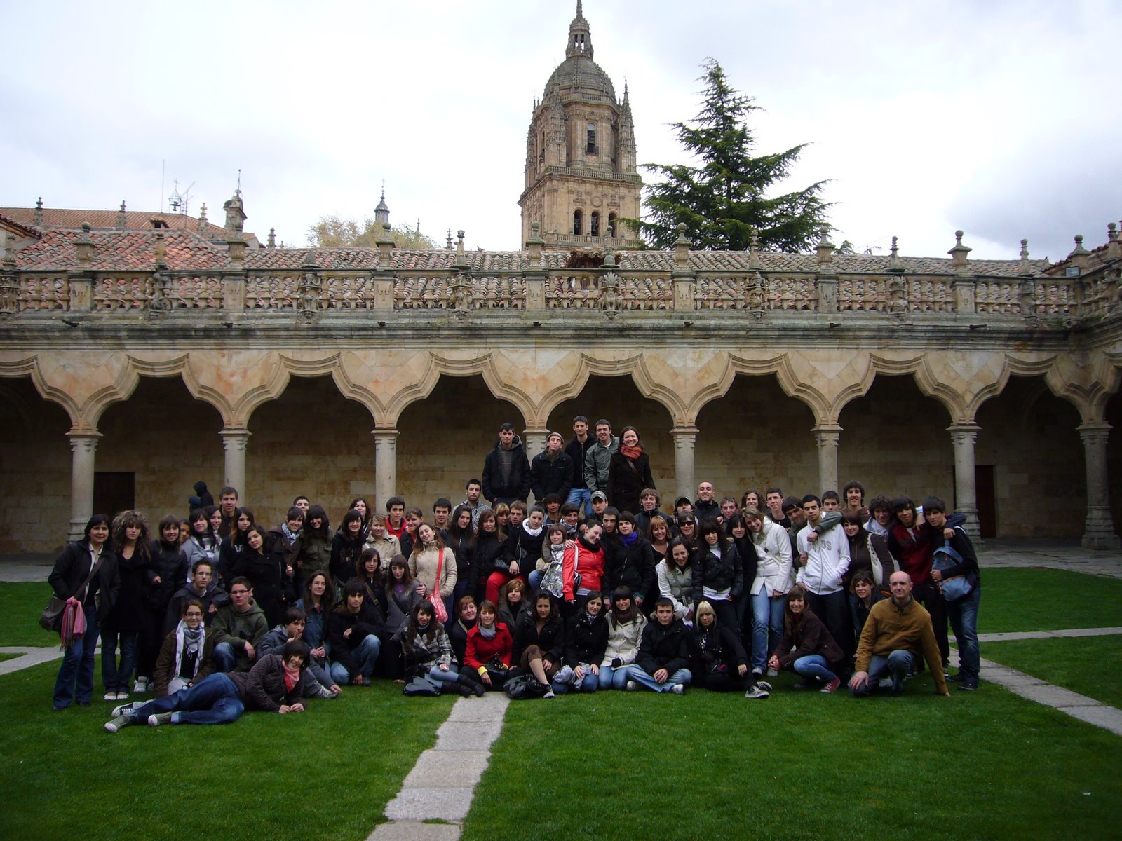 [Fin+de+curso+Madrid+Salamanca+abril+2008+197.jpg]
