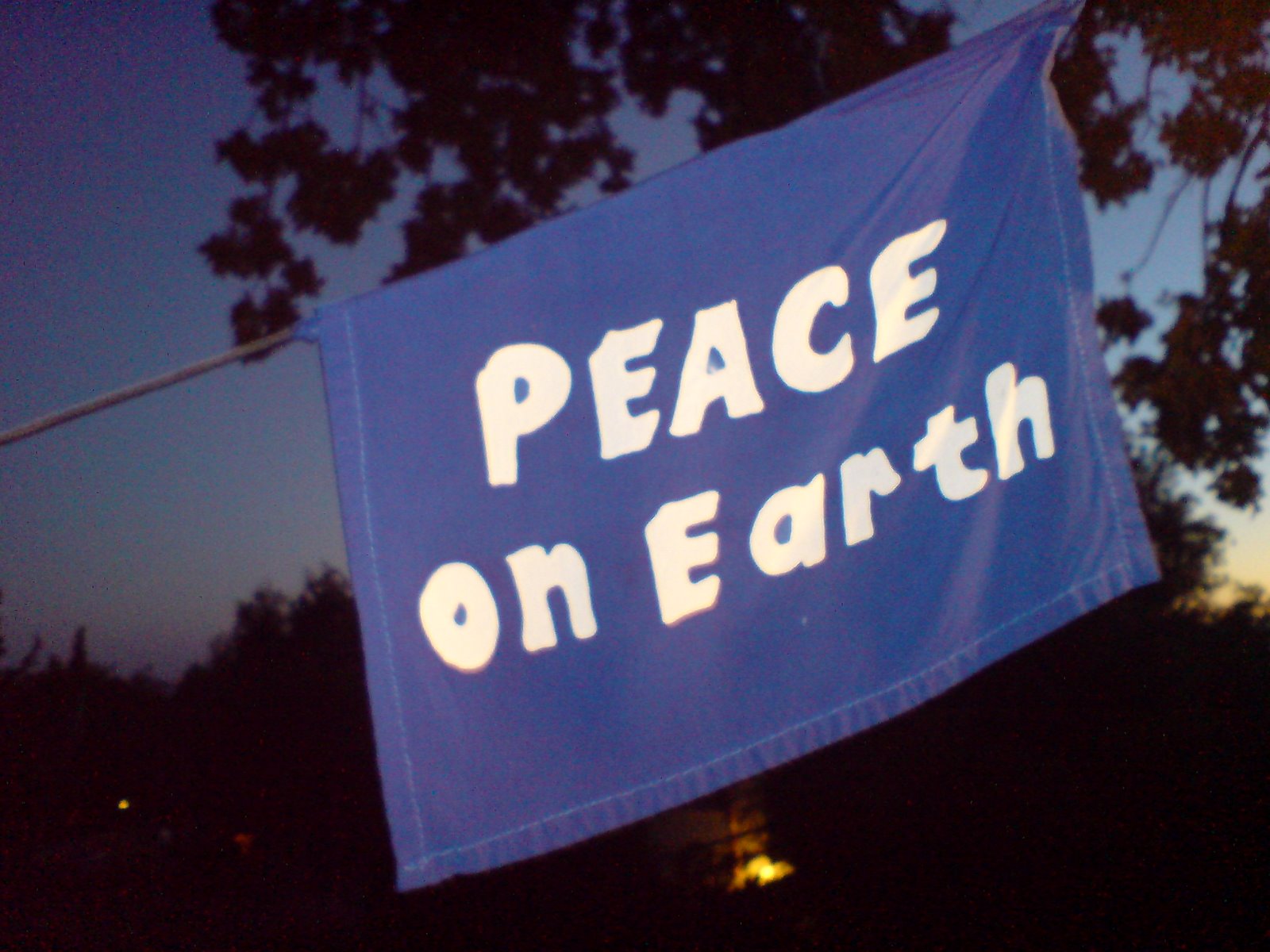 [peace+on+earth.JPG]