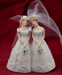 [Lesbian+wedding+cake+topper+ss400.JPG]
