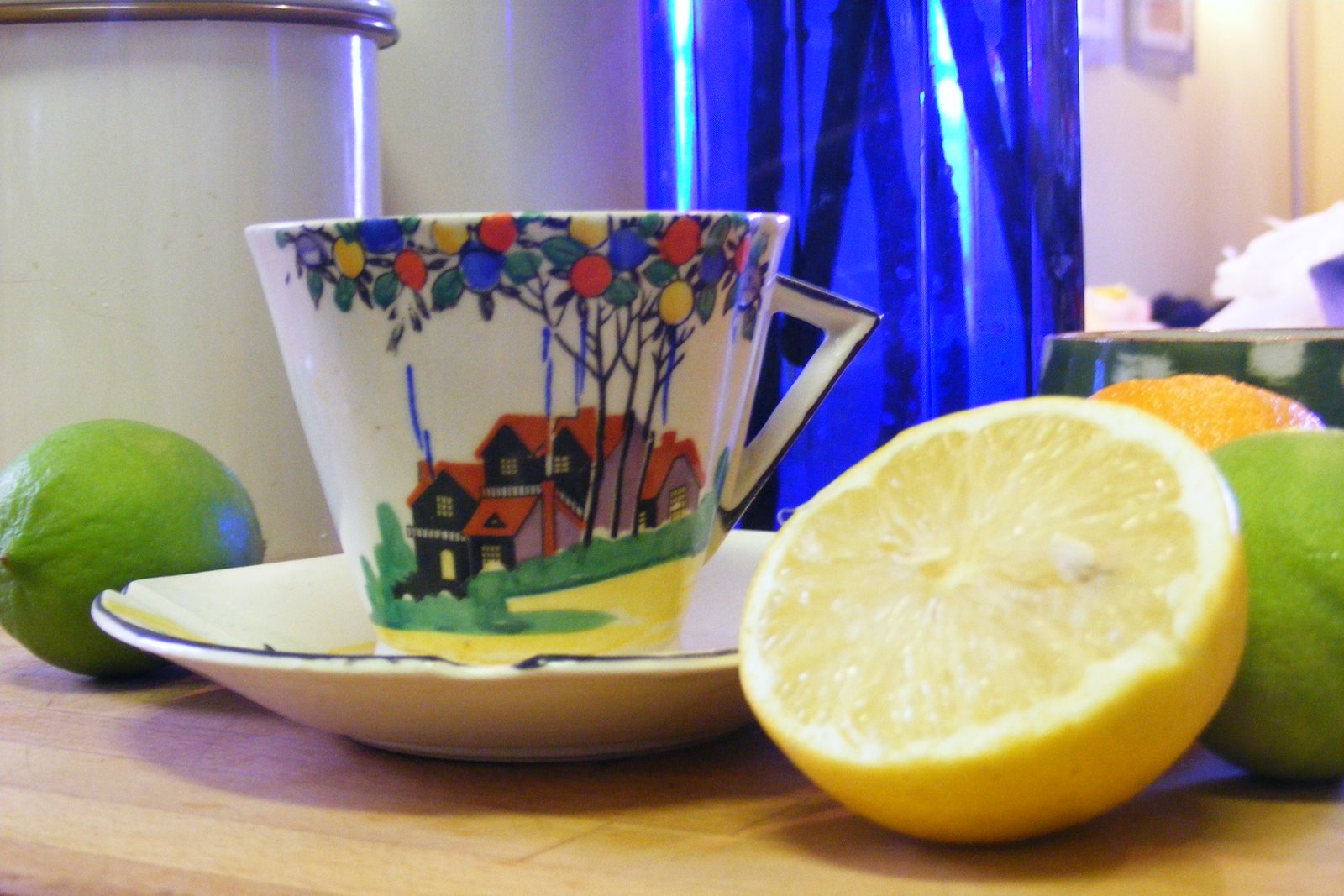 [teacup+with+lemons+and+limes.JPG]