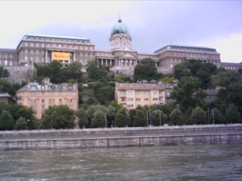 [Budapest+1.JPG]