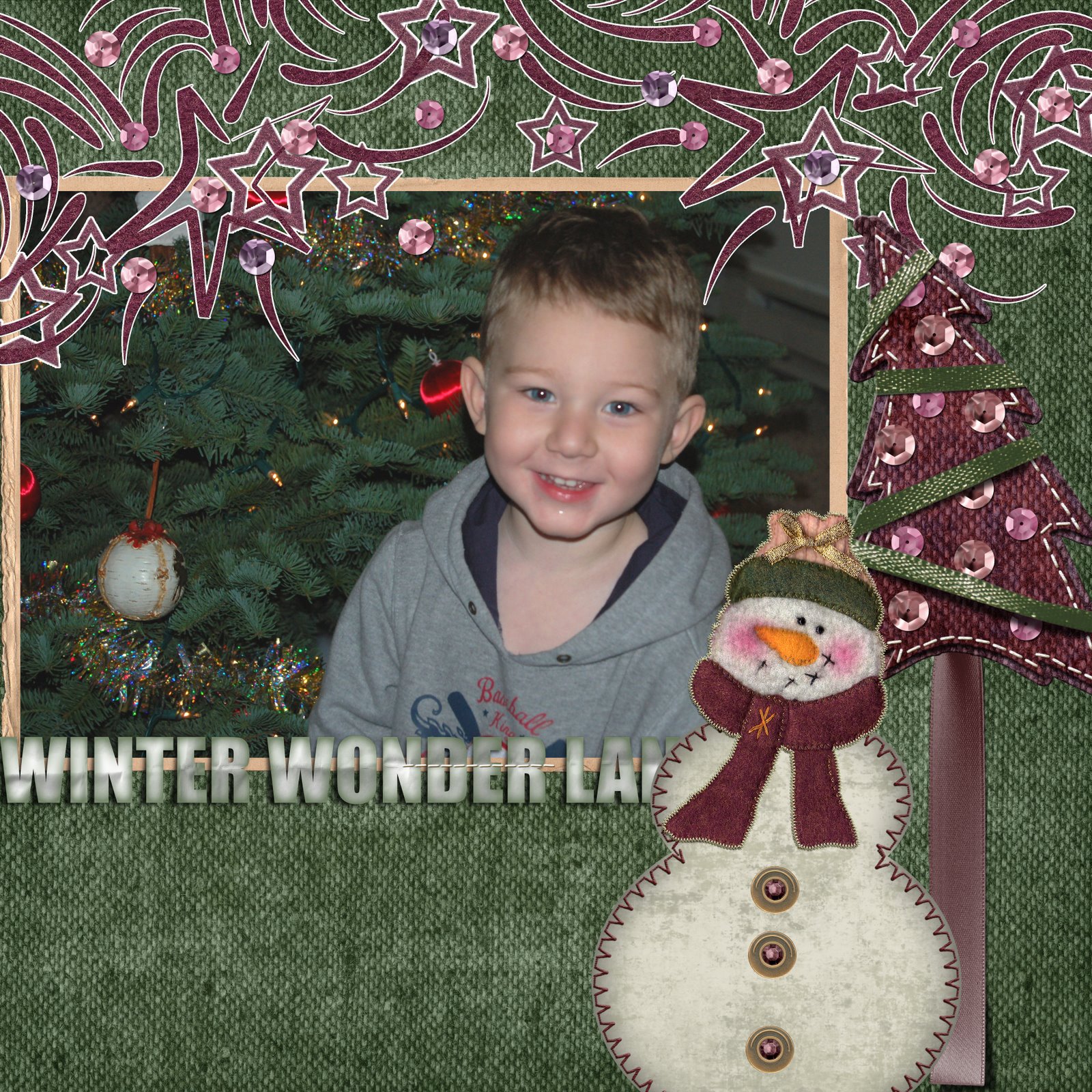 [Wyatt+Christmas+Tree.jpg]