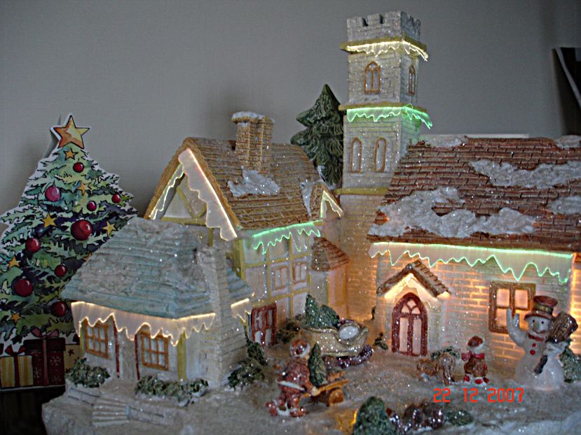 [Christmas+village.jpg]