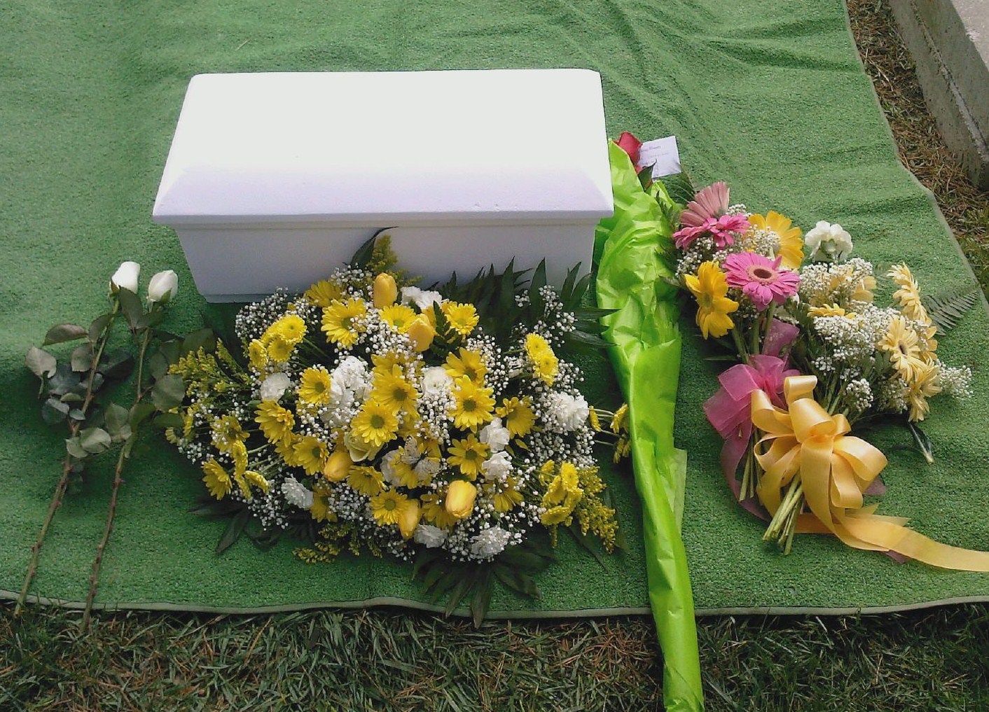 [Samuel's+Funeral.jpg]