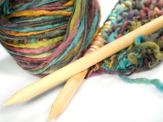 [scarf_yarn_and_needles.jpg]