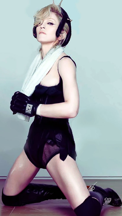 [madonna-new-look-boxing-hard-candy.jpg]