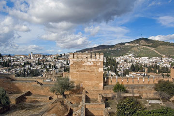 [05-Ruins-and-Granada.jpg]
