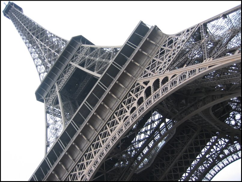 [Tour_Eiffel.jpg]