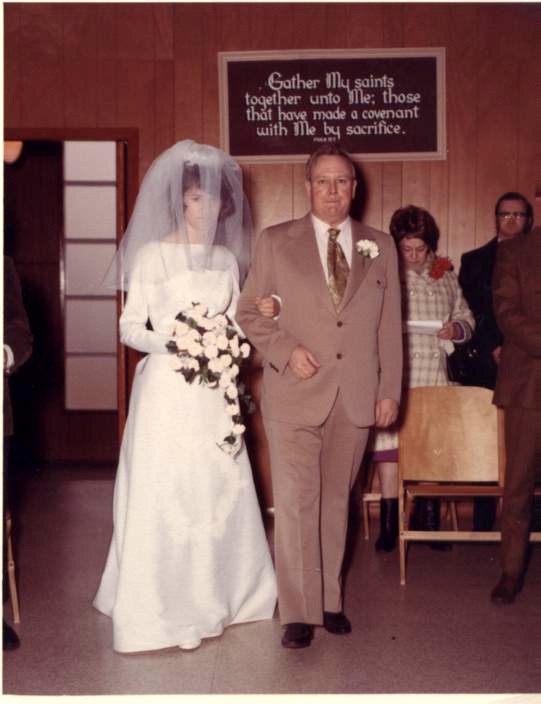 [The+Shirkie+wedding+Mar+11+1972+003.jpg]