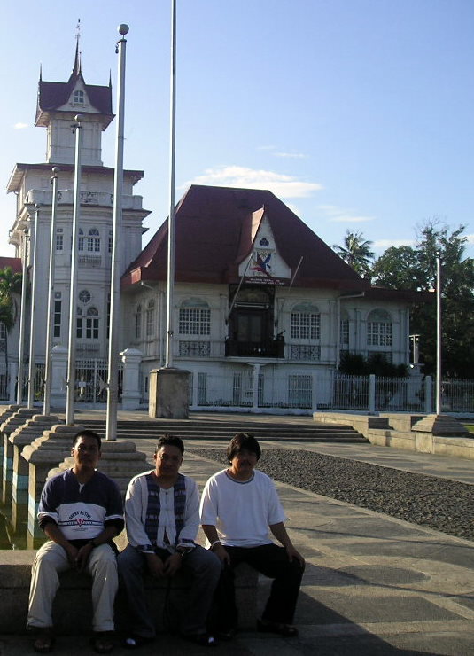 [Aguinaldo+Shrine.jpg]