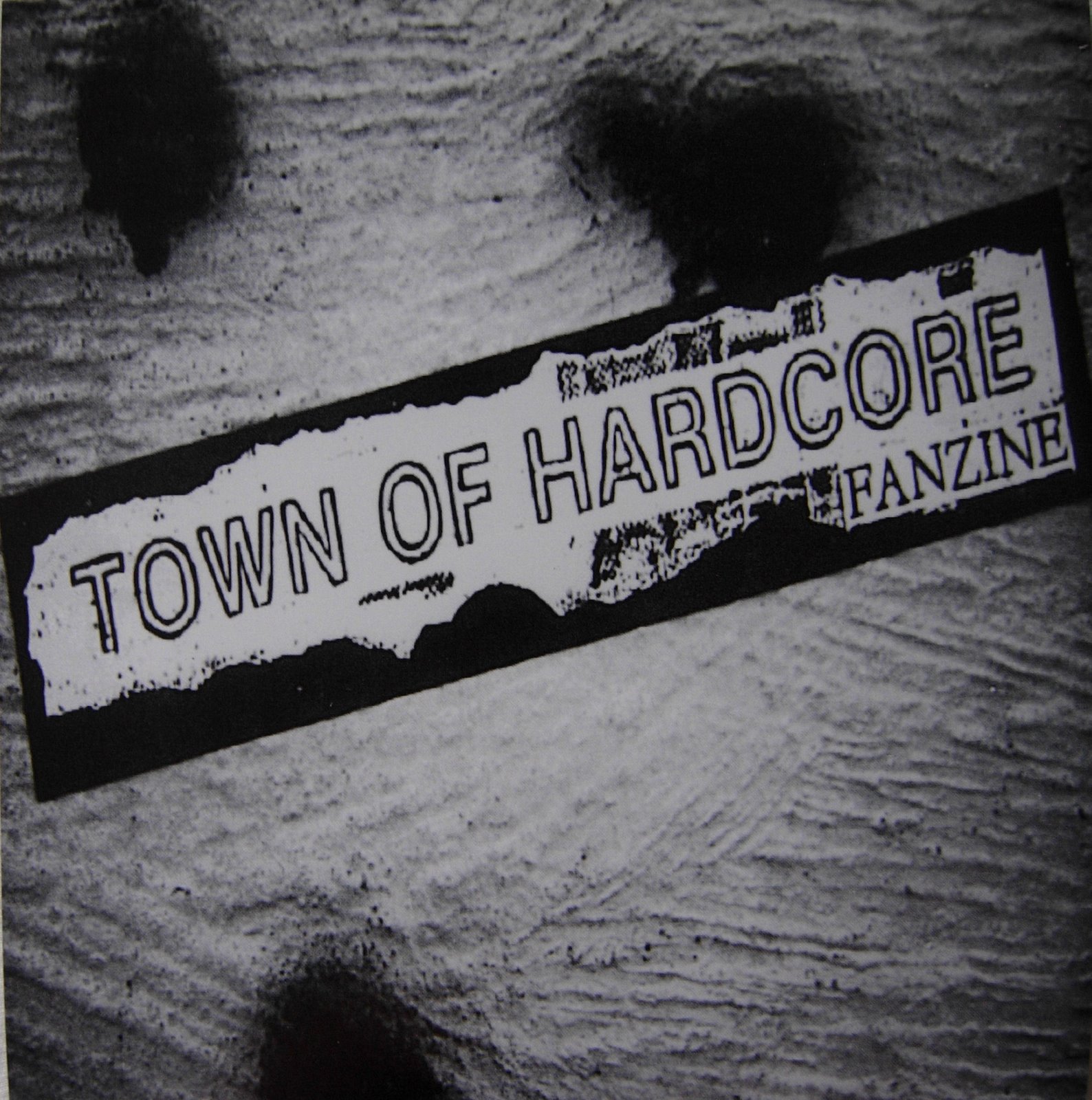 [town+of+hardcore.jpg]