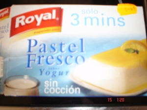 [pastel+yogurt.jpg]