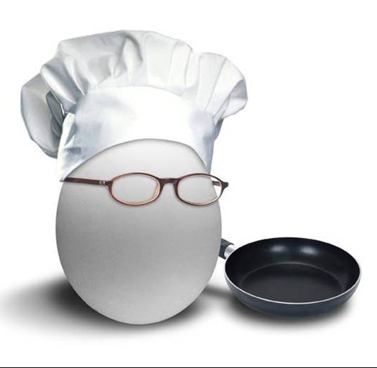 [chef-egg-with-pan_lr.jpg]