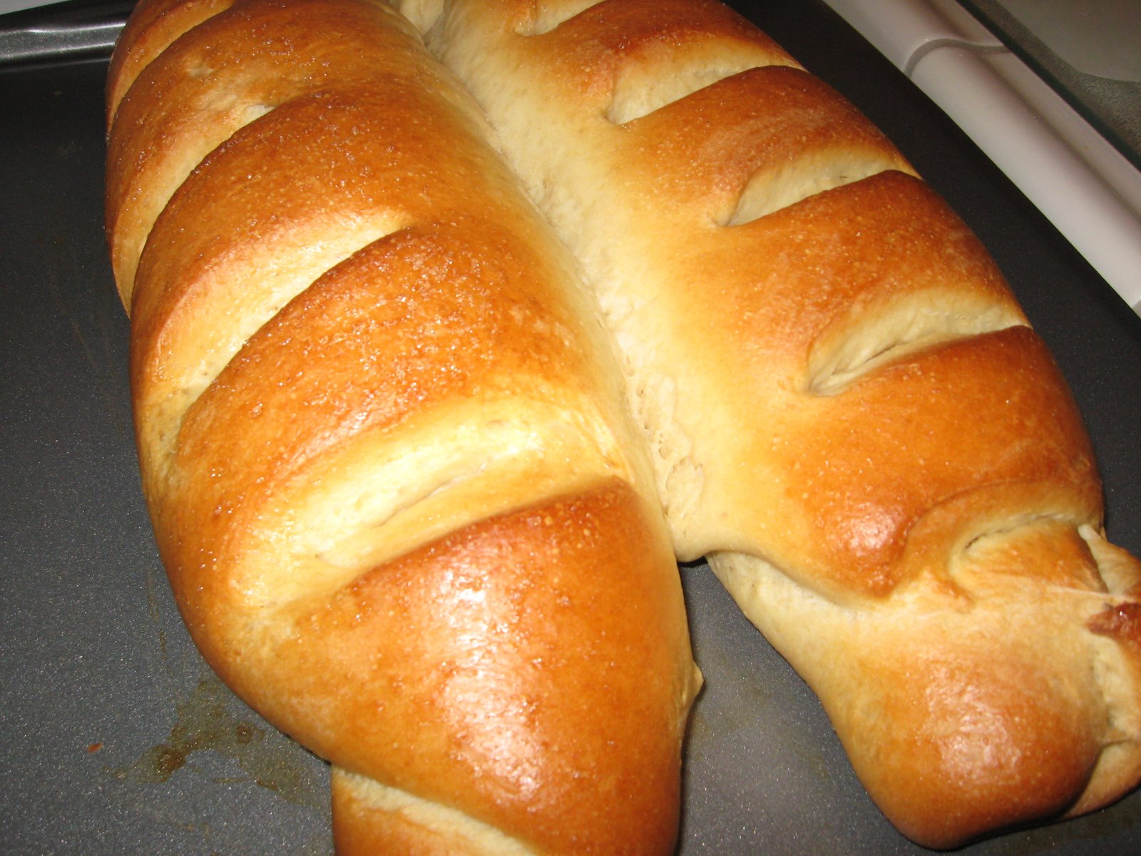 [08-SweetFrenchBread-Amish014.JPG]