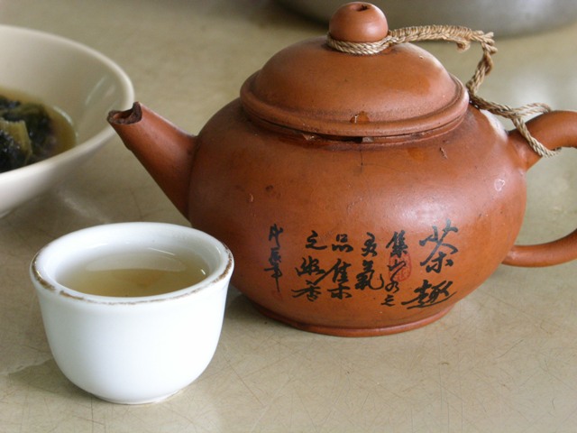 [tea+pot.JPG]