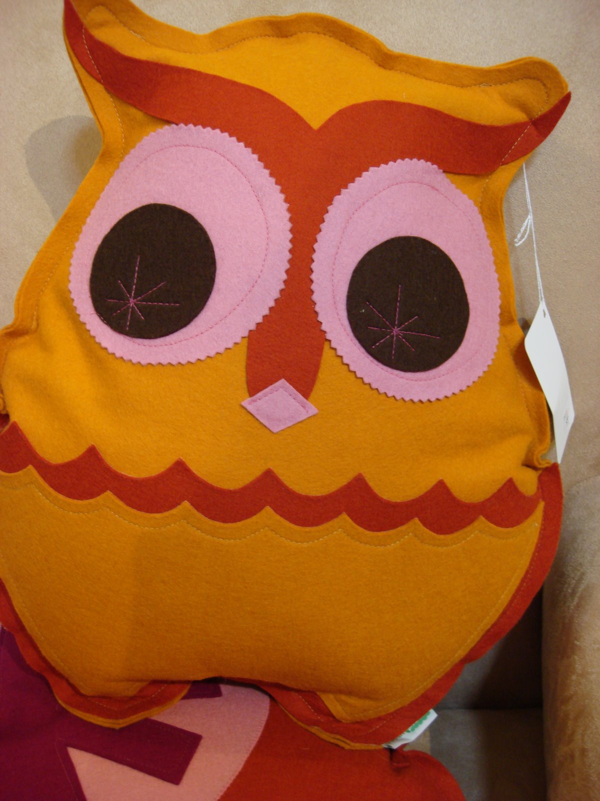 [owl+pillow.JPG]