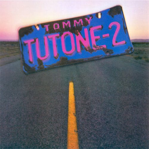 [Tommy+Tutone+-+Tommy+Tutone+2+-+1981.jpg]