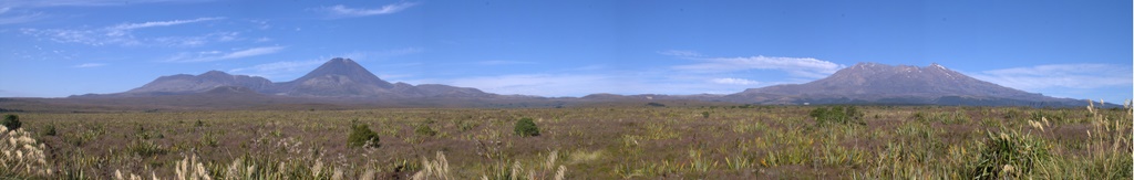 [Tongariro+panorama.jpg]
