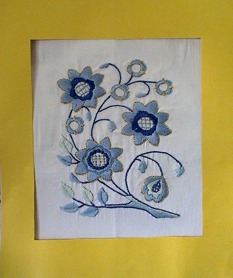 [blue+embroidery+006.jpg]