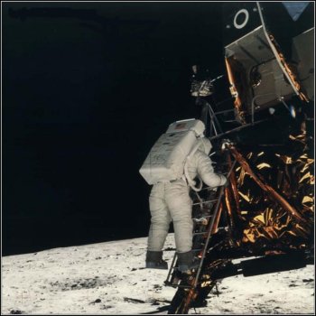 [Aldrin_Apollo_11.jpg]