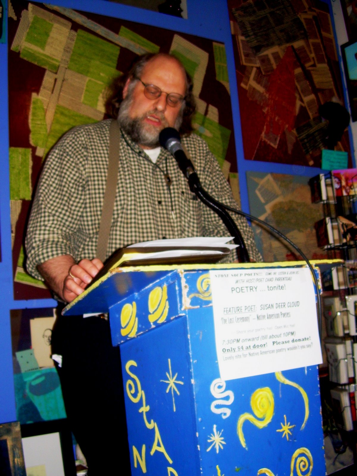 [Edward+reading+at+Stone+Soup+poetry.jpg]